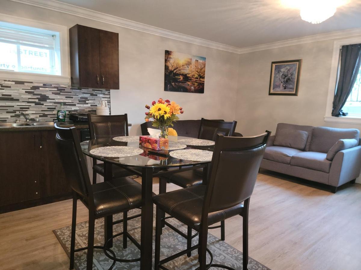 Oscar Inn & 2Bd Family Suite Or Private Room أبوتسفورد المظهر الخارجي الصورة