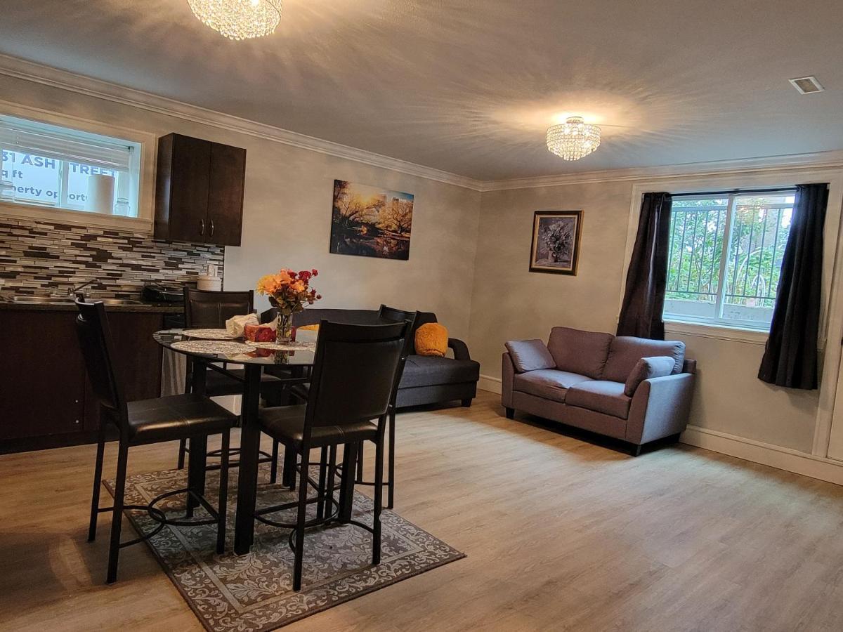 Oscar Inn & 2Bd Family Suite Or Private Room أبوتسفورد المظهر الخارجي الصورة